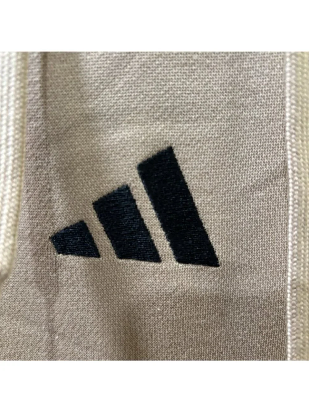Adidas Feel Cozy Hooded Sweatshirt Warm Sandstone  Classic Sports Size LT NWT